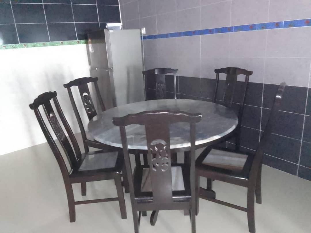 Holiday Home Bagan Lalang 5 Aircon Kampong Bagan Lalang Zewnętrze zdjęcie