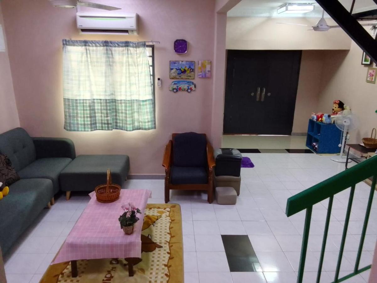 Holiday Home Bagan Lalang 5 Aircon Kampong Bagan Lalang Zewnętrze zdjęcie