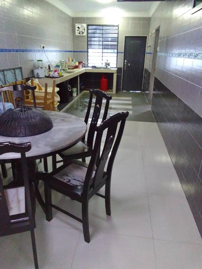 Holiday Home Bagan Lalang 5 Aircon Kampong Bagan Lalang Zewnętrze zdjęcie